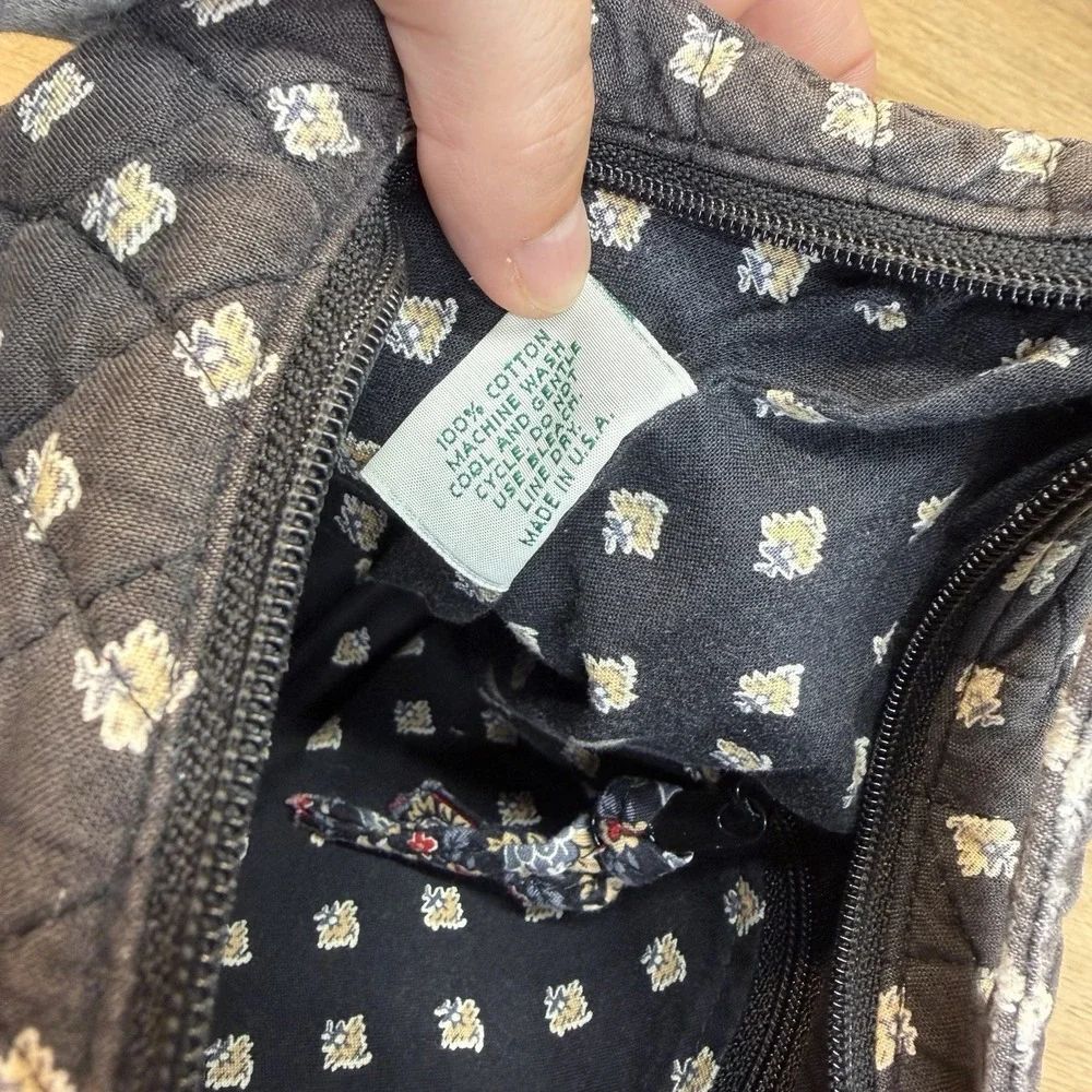 Vera Bradley wear handle